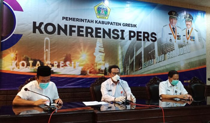 Hasil Rapid Test 22 Petugas Haji Gresik, 5 Positif COVID-19 Hasil Rapid Test 22 Petugas Haji Gresik, 5 Positif COVID-19