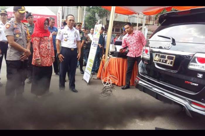 Dishub Kota Mojokerto Gelar Uji Emisi Gratis Dishub Kota Mojokerto Gelar Uji Emisi Gratis
