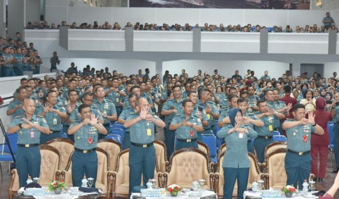 Prajurit Koarmada II Ramai-Ramai Ikuti Cara Cuci Tangan Demi Cegah Covid-19