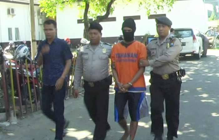 Mayat di Tambak Rejo Surabaya Ternyata Dibunuh Teman Pesta Miras Mayat di Tambak Rejo Surabaya Ternyata Dibunuh Teman Pesta Miras