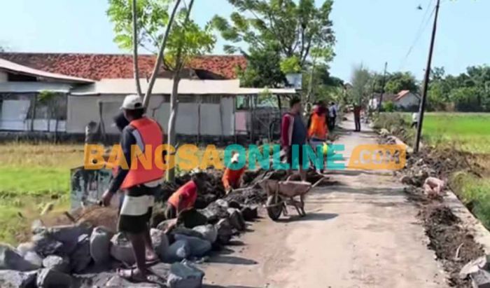 Akses Menuju Pantai Bahak Dibangun, Pemkab Probolinggo Genjot Infrastruktur Wisata Akses Menuju Pantai Bahak Dibangun, Pemkab Probolinggo Genjot Infrastruktur Wisata