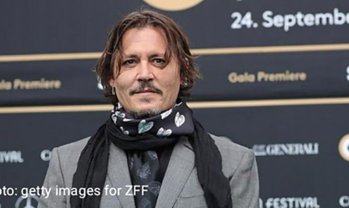 Shooting Sehari Saja, Johnny Depp Terima Gaji 8 Digit Dollar AS Shooting Sehari Saja, Johnny Depp Terima Gaji 8 Digit Dollar AS
