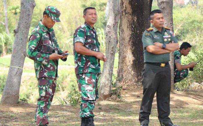 Dansatgas TMMD 122 Dampingi Danrem 082/CPYJ Tinjau Kesiapan Penutupan Dansatgas TMMD 122 Dampingi Danrem 082/CPYJ Tinjau Kesiapan Penutupan