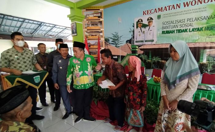 Pemkab Pasuruan Alokasikan DBHCHT untuk Sukseskan Multi Program Penanganan Kemiskinan Pemkab Pasuruan Alokasikan DBHCHT untuk Sukseskan Multi Program Penanganan Kemiskinan