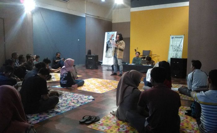 Majelis Sastra Urban: Kantong Sastra Surabaya Ada di Kampus