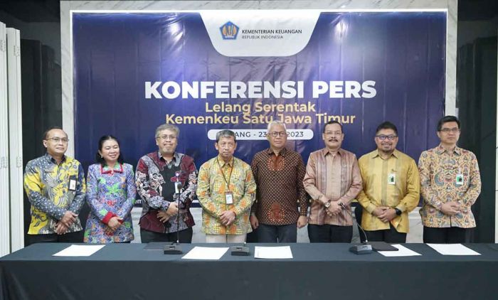 Tagih Utang Pajak, 90 Barang Sitaan Rp16,9 Miliar Dilelang Serentak Tagih Utang Pajak, 90 Barang Sitaan Rp16,9 Miliar Dilelang Serentak