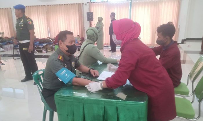 HUT ke-76 Pomad, Dandim Surabaya Timur dan Jajajaran Lakukan Donor Darah HUT ke-76 Pomad, Dandim Surabaya Timur dan Jajajaran Lakukan Donor Darah
