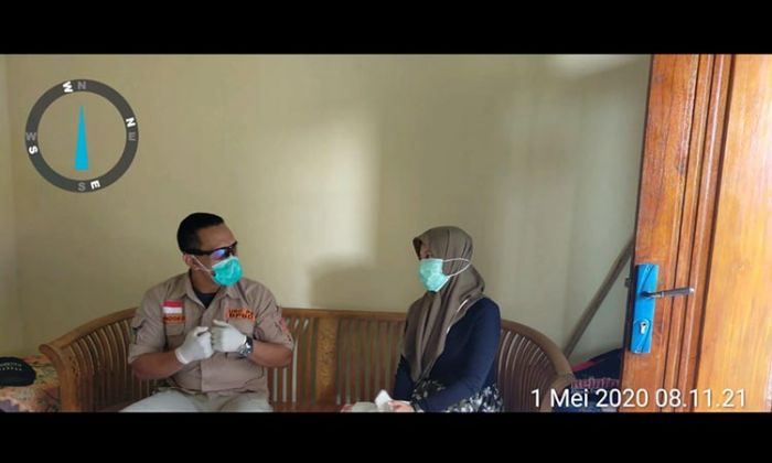 Dikabarkan Kabur, Pasien Covid-19 di Kediri Dijemput Tim URC BPBD di Sebuah Hotel Dikabarkan Kabur, Pasien Covid-19 di Kediri Dijemput Tim URC BPBD di Sebuah Hotel