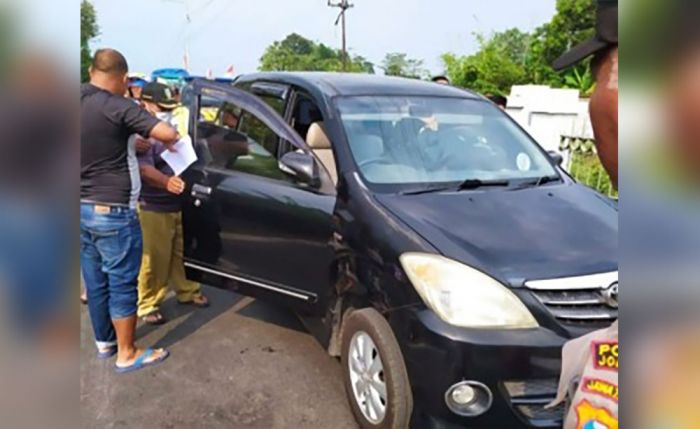 Diduga Sakit, Kabag Umum Sekwan Jombang Meninggal di dalam Mobil Dinas Diduga Sakit, Kabag Umum Sekwan Jombang Meninggal di dalam Mobil Dinas