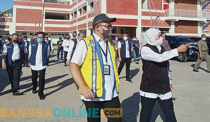 Tinjau Asrama Mahasiswa Nusantara, Gubernur Khofifah Bilang Begini Tinjau Asrama Mahasiswa Nusantara, Gubernur Khofifah Bilang Begini