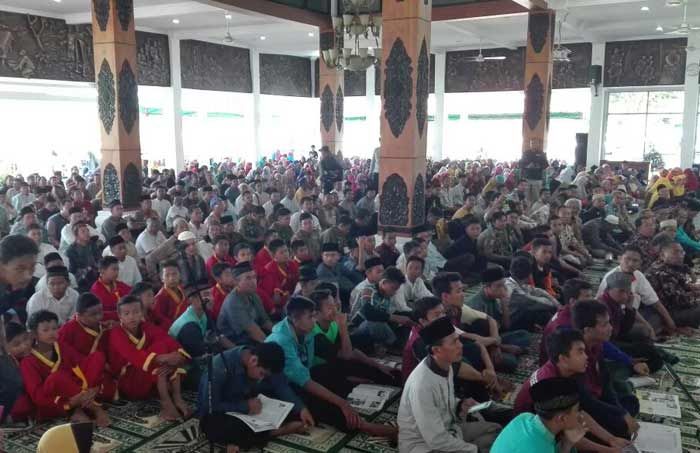 Muhamadiyah Jatim Berikan Bantuan Bagi Warga Terdampak Bencana di Pacitan Muhamadiyah Jatim Berikan Bantuan Bagi Warga Terdampak Bencana di Pacitan