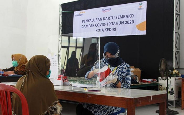 Begini Kisah Para Warga Penerima Kartu Sembako di Kota Kediri