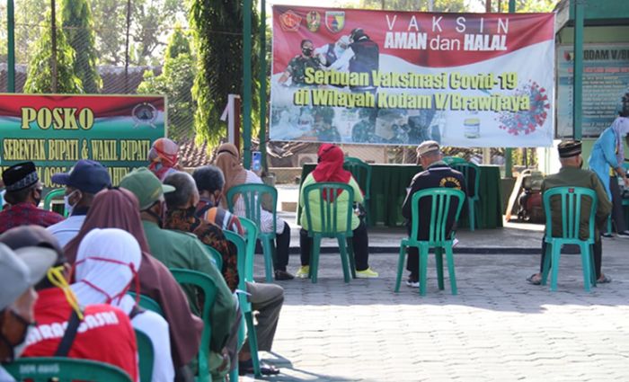 Dukung Program Pemerintah, ​Kodim 0805/Ngawi Gelar Vaksinasi Lansia