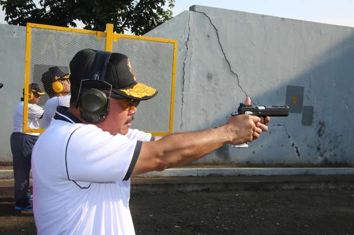 Begini Suasana Latihan Menembak Pangarmatim Begini Suasana Latihan Menembak Pangarmatim