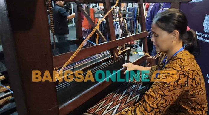 Kota Kediri Siap Gelar Muskomwil IV Apeksi 2025, Tampilkan Tenun Ikat dan Tahu Takwa Unggulan Kota Kediri Siap Gelar Muskomwil IV Apeksi 2025, Tampilkan Tenun Ikat dan Tahu Takwa Unggulan