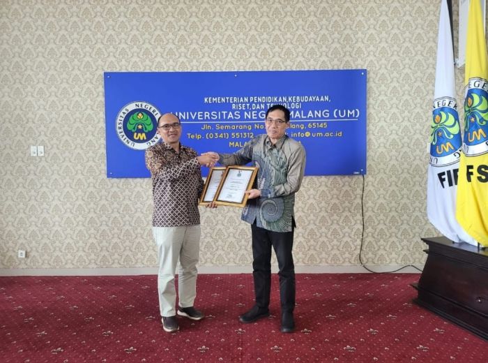 3 Bulan Terakhir, FS UM Raih Penghargaan Kategori IKU dan Tata Kelola Fakultas 3 Bulan Terakhir, FS UM Raih Penghargaan Kategori IKU dan Tata Kelola Fakultas