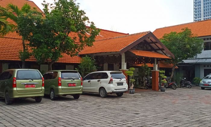 Kabur dari Malaysia Akibat Lockdown, TKI Asal Bawean Ditangkap di Batam Lalu Dikarantina Kabur dari Malaysia Akibat Lockdown, TKI Asal Bawean Ditangkap di Batam Lalu Dikarantina