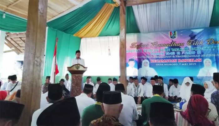 Safari Ramadhan, Bupati Tuban Komitmen Entas Kemiskinan