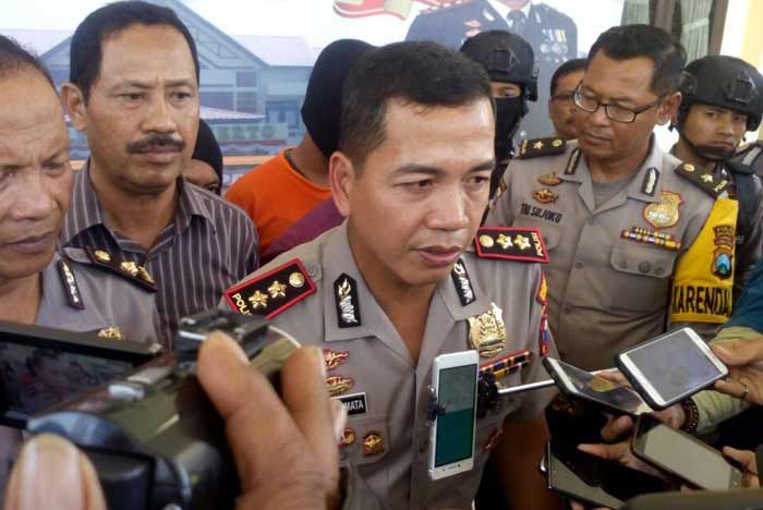 Dilatarbelakangi Dendam, Dua Pelaku Pembunuhan di Desa Mojoranu Dibekuk Dilatarbelakangi Dendam, Dua Pelaku Pembunuhan di Desa Mojoranu Dibekuk