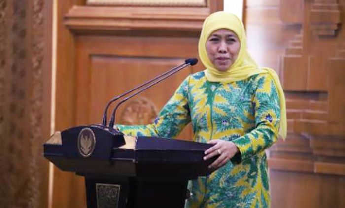Gubernur Khofifah: Smart Kampung, Ubah Desa Berwajah “Ndeso” Jadi Maju-Modern Gubernur Khofifah: Smart Kampung, Ubah Desa Berwajah “Ndeso” Jadi Maju-Modern