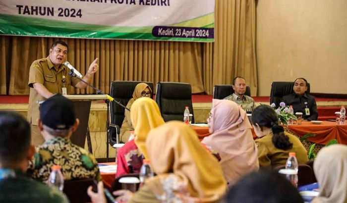 Tingkatkan Kualitas Pengelolaan dan Pelayanan Koperasi, Dinkop UMTK Kota Kediri Gelar Sosialisasi Tingkatkan Kualitas Pengelolaan dan Pelayanan Koperasi, Dinkop UMTK Kota Kediri Gelar Sosialisasi