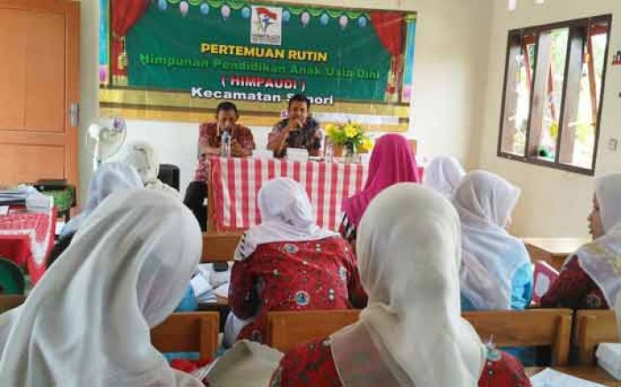 Guru PAUD di Senori Keluhkan Dana Insentif Belum Merata Guru PAUD di Senori Keluhkan Dana Insentif Belum Merata