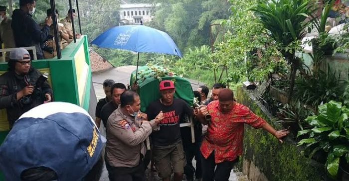 Andi Setiawan, Korban Meninggal Kanjuruhan Ke-133 Alami Gagal Nafas dan Infeksi Paru