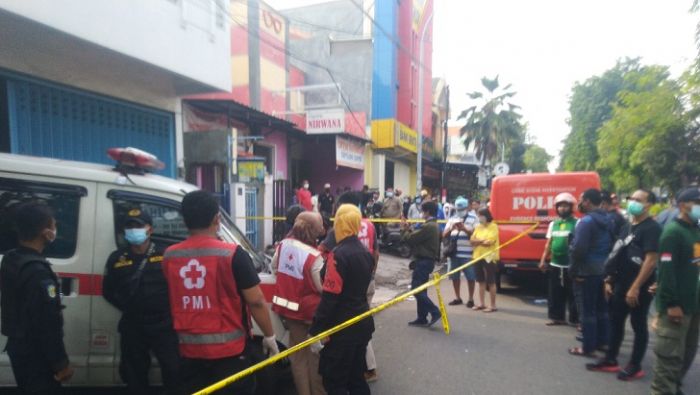 Pemilik Toko Shien Cuan Tewas Bersimbah Darah di Manukan Surabaya Pemilik Toko Shien Cuan Tewas Bersimbah Darah di Manukan Surabaya