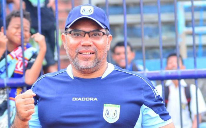 Resmi, Iwan Setiawan Jadi Pelatih Baru Persela Lamongan Resmi, Iwan Setiawan Jadi Pelatih Baru Persela Lamongan