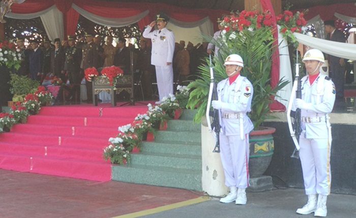 Pj Bupati Pamekasan Pimpin Upacara Detik-detik Proklamasi Kemerdekaan RI
