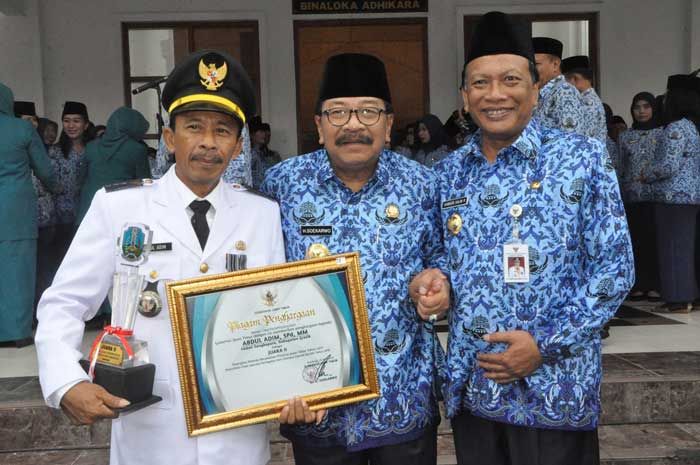 Kecamatan Sangkapura Sabet Piala Gubernur