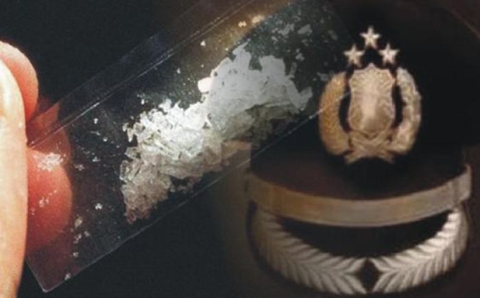 Tiga Oknum Polisi Positif Gunakan Sabu, Kapolres Jombang: Saat ini Sedang Proses Hukum Tiga Oknum Polisi Positif Gunakan Sabu, Kapolres Jombang: Saat ini Sedang Proses Hukum