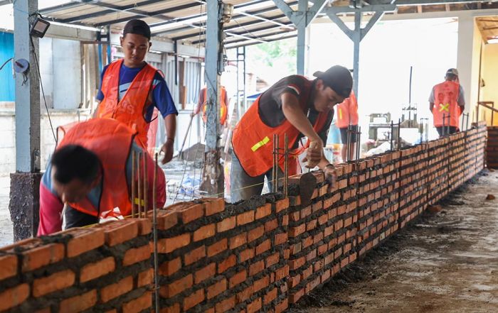 Revitalisasi Dikebut, 5 Pasar Tradisional Surabaya Ditarget Tuntas Pertengahan Mei 2026