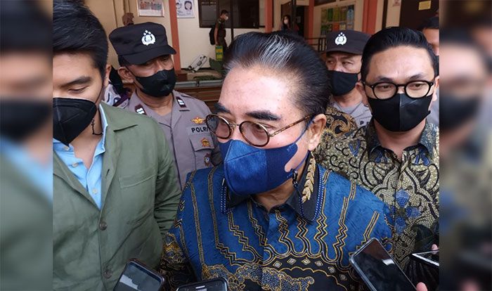 Sidang Pemilik SMA SPI Kota Batu Ditunda Sidang Pemilik SMA SPI Kota Batu Ditunda