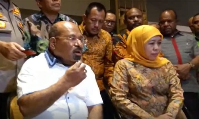 Gubernur Papua: Referendum Bukan Saya, Itu Urusan Negara Gubernur Papua: Referendum Bukan Saya, Itu Urusan Negara
