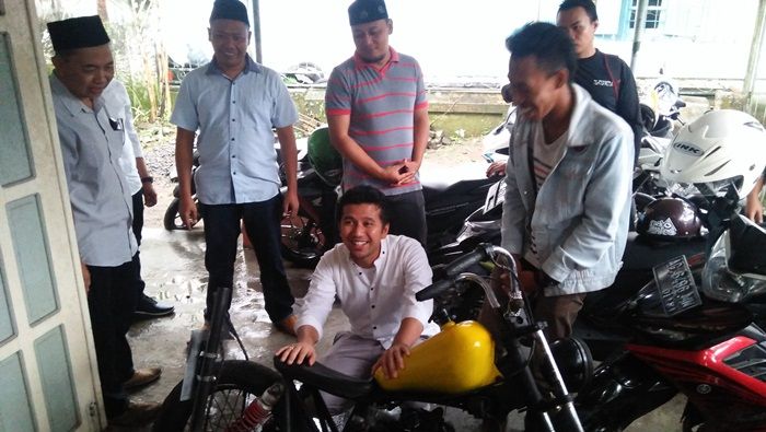 Ke Blitar, Emil Dardak Berdialog dengan Komunitas Milenial Blitar Raya Ke Blitar, Emil Dardak Berdialog dengan Komunitas Milenial Blitar Raya