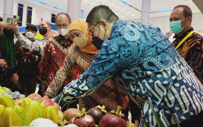 Unit Usaha Industri Agro Capai 82,45%, Gubernur Khofifah Harap Kesejahteraan Masyarakat Meningkat Unit Usaha Industri Agro Capai 82,45%, Gubernur Khofifah Harap Kesejahteraan Masyarakat Meningkat