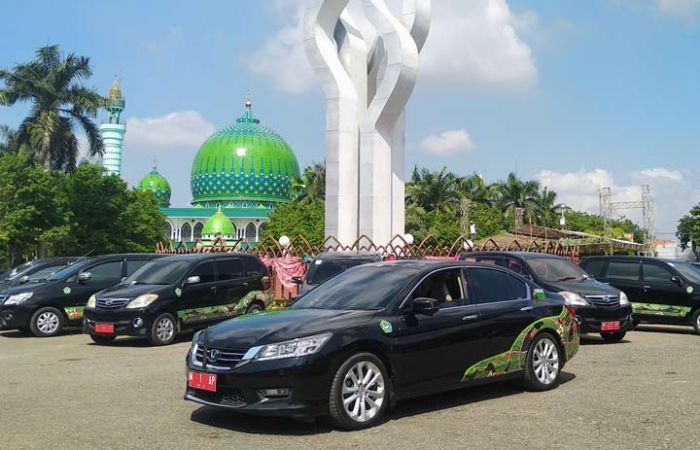 Mall Pelayanan Publik dan Branding Batik Pamekasan Didaftarkan Rekor MURI Mall Pelayanan Publik dan Branding Batik Pamekasan Didaftarkan Rekor MURI