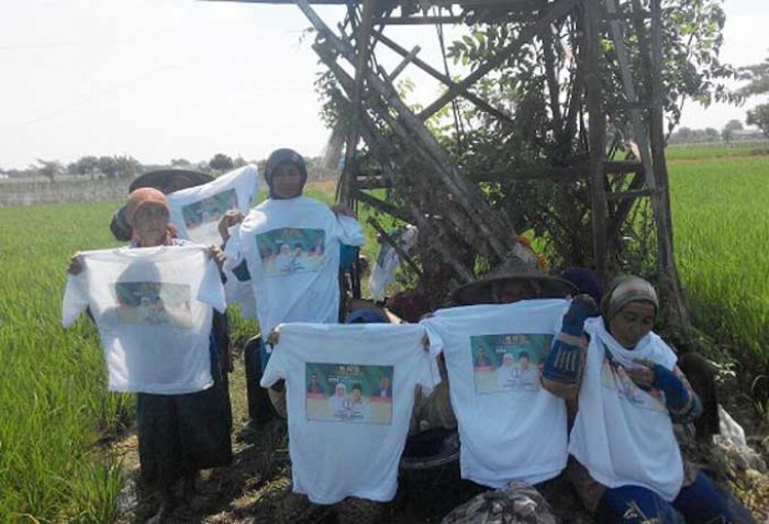 RGS Intens Galang Dukungan Petani untuk Memenangkan Khofifah-Emil RGS Intens Galang Dukungan Petani untuk Memenangkan Khofifah-Emil