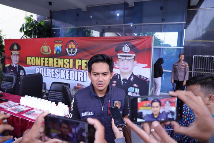 Diduga Cabuli Anak Tiri, Seorang Pria Asal Nganjuk Diciduk Polisi