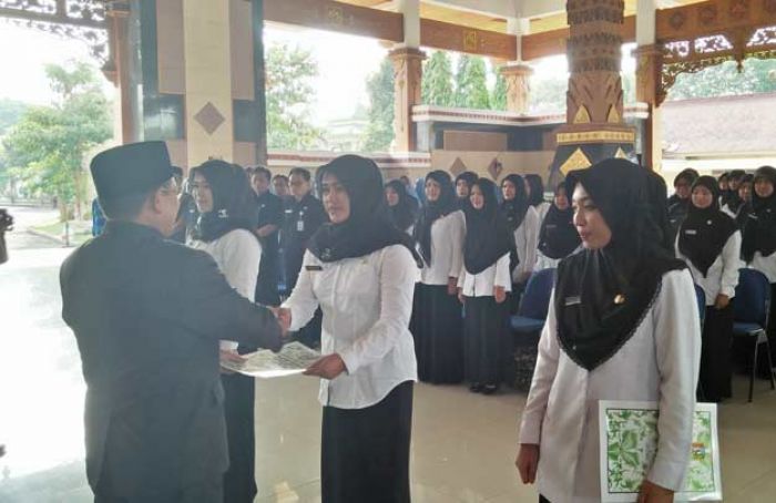 Sebanyak 59 Bidan di Tuban Terima SK CPNSD, 13 Lainnya Diangkat PPPK