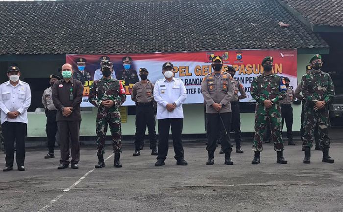 Cegah Penyebaran Covid-19, Pemkab Jember Siap Pindahkan Warga Isoman ke Isoter Cegah Penyebaran Covid-19, Pemkab Jember Siap Pindahkan Warga Isoman ke Isoter