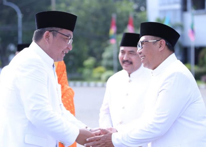 Di Upacara Peringatan Hari Jadi ke-538 Gresik, Wabup Ajak Bersinergi Dalam Pembangunan Di Upacara Peringatan Hari Jadi ke-538 Gresik, Wabup Ajak Bersinergi Dalam Pembangunan