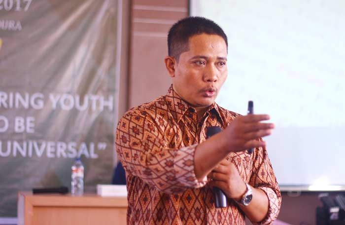 Pengamat: Surat Terbuka Pakde Karwo akan Berdampak Signifikan Bagi Khofifah-Emil Pengamat: Surat Terbuka Pakde Karwo akan Berdampak Signifikan Bagi Khofifah-Emil