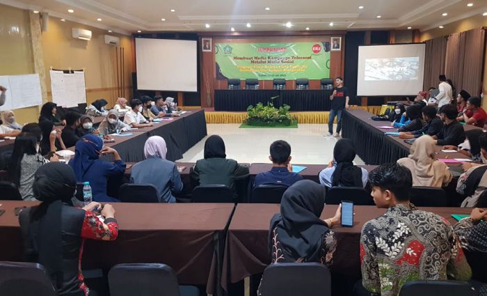 Brangwetan Gelar Workshop Media Kampanye Toleransi: Forwas Ajak Peserta Buat Konten Medsos Kreatif Brangwetan Gelar Workshop Media Kampanye Toleransi: Forwas Ajak Peserta Buat Konten Medsos Kreatif