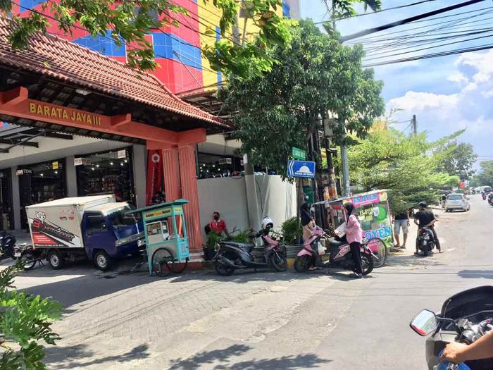 Emas 2,8 Gram Kejambret saat Hendak Jenguk Ibu, Polsek Gubeng: Belum Ada Laporan Polisi