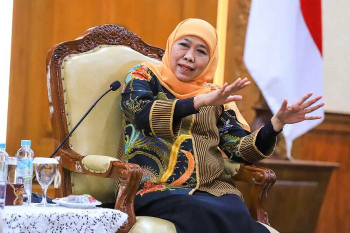 Gubernur Khofifah Apresiasi KPU dan Bawaslu Jatim Atas Pengembalian Silpa Pilgub Rp162,902 Miliar Gubernur Khofifah Apresiasi KPU dan Bawaslu Jatim Atas Pengembalian Silpa Pilgub Rp162,902 Miliar
