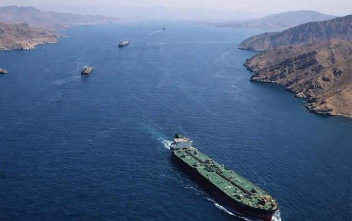 Oman Tolak Tekanan AS untuk Putus Hubungan dengan Iran Terkait Sengketa Selat Hormuz