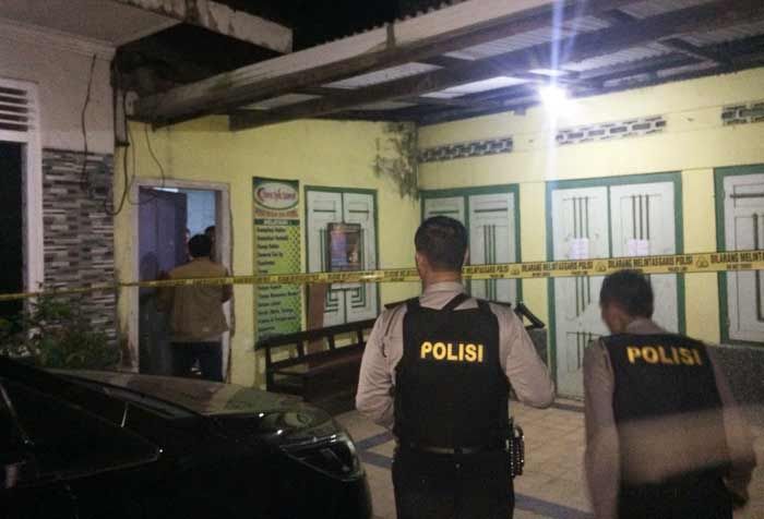 Dua Terduga Teroris Diamankan Densus 88 di Talun, Blitar Dua Terduga Teroris Diamankan Densus 88 di Talun, Blitar