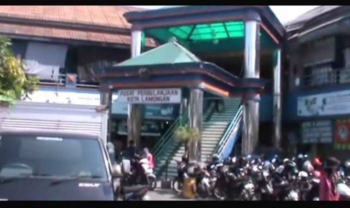 Musim Panen, Pengunjung Pasar Baru Lamongan Meningkat Musim Panen, Pengunjung Pasar Baru Lamongan Meningkat